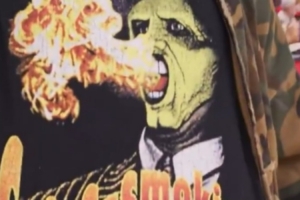 开云体育官网-花式吹小佩顿秀《变相怪杰》衬衣：库里冒烟了